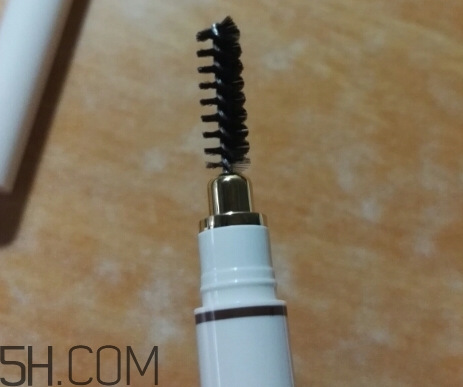 卡姿蘭眉筆怎么樣？卡姿蘭眉筆好用嗎