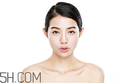 烤瓷牙會(huì)改變臉型嗎？烤瓷牙會(huì)裂嗎？