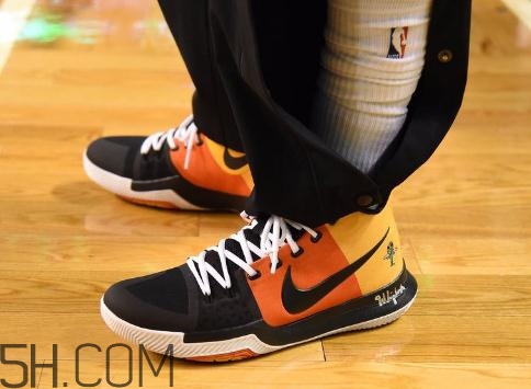 nike kyrie 3 raygun外星人配色會(huì)發(fā)售嗎？
