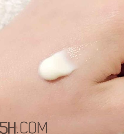 三大貴婦面霜比較_la prairie、Lamer和蘭蔻修復(fù)面霜比較