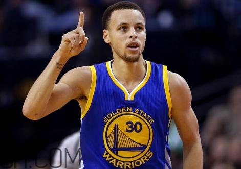 under armour curry 4 low勇士隊藍(lán)金配色會發(fā)售嗎？