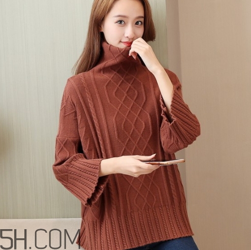 焦糖色衣服怎么搭配？焦糖色衣服搭配示范