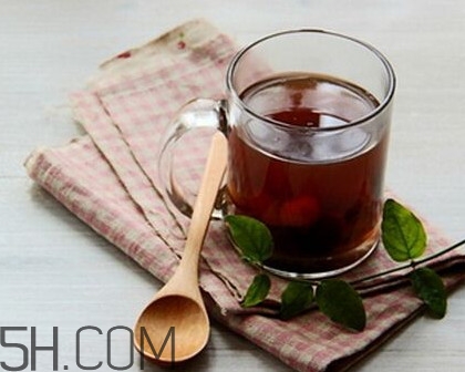 桂圓紅棗茶能豐胸嗎？桂圓紅棗茶上火嗎