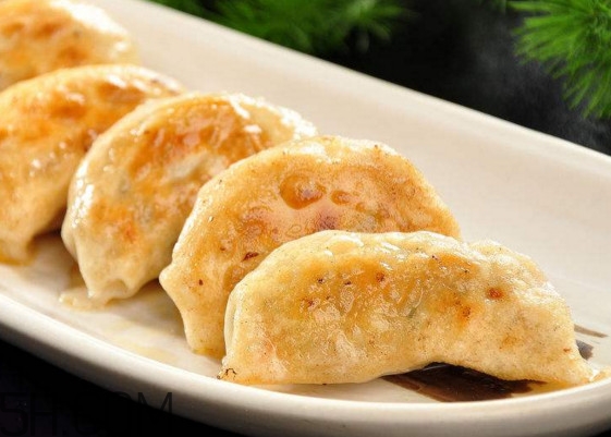 怎么用速凍餃子做煎餃？沒有平底鍋怎么做煎餃