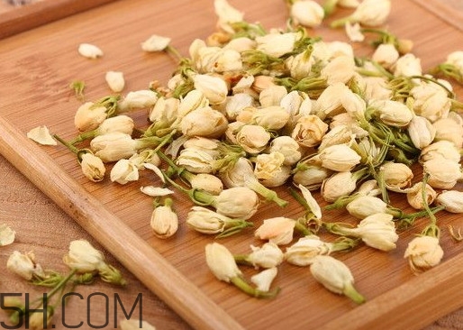 如何選購茉莉花茶？茉莉花茶與綠茶的區(qū)別