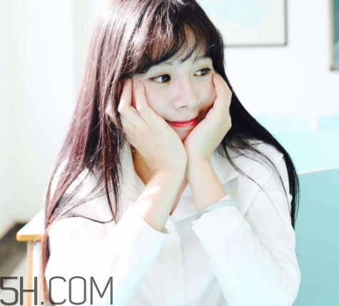 btw什么意思？女生說btw是什么意思？