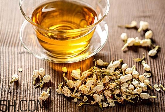 喝茉莉花茶有什么功效？茉莉花茶搭配什么沖泡好