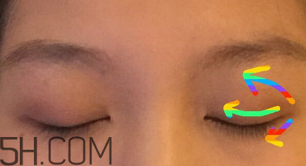 桃花妝眼影是什么顏色？眼影排行榜10強