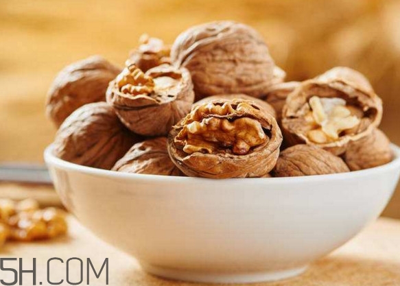支氣管炎吃什么食物好？急性支氣管炎的癥狀