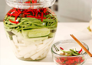 泡菜水太酸了怎么辦？泡菜水發(fā)粘液怎么處理