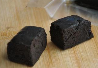 鹿胎膏是飯前吃還是飯后吃？鹿胎膏保質期多久