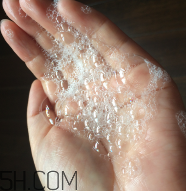 小蜜蜂寶寶洗發(fā)露怎么樣？小蜜蜂寶寶洗發(fā)露好用嗎？