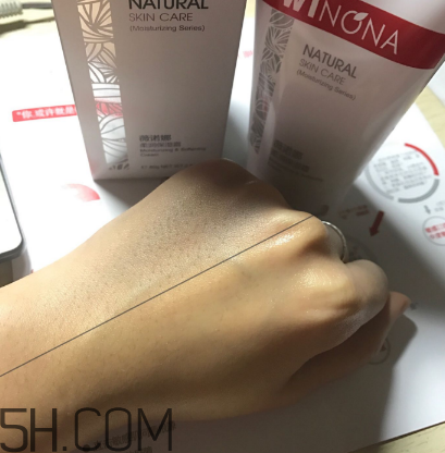 薇諾娜保濕霜怎么用？薇諾娜保濕霜使用心得