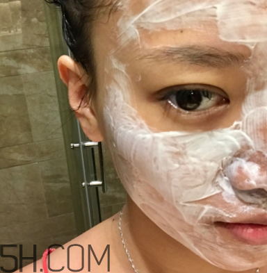 小蜜蜂水洗面膜敷多長(zhǎng)時(shí)間？小蜜蜂水洗面膜用法