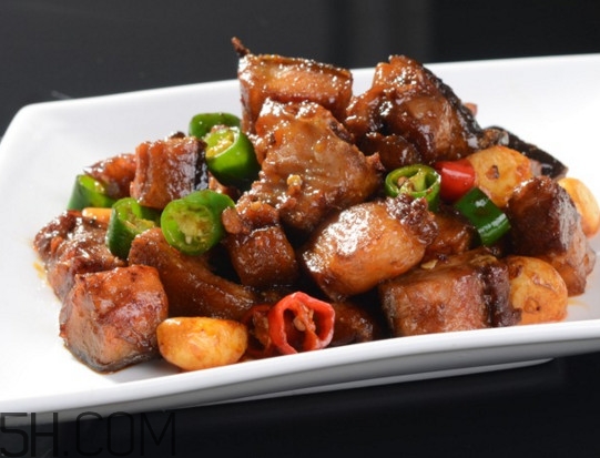 咸魚(yú)和魚(yú)干有什么區(qū)別？咸魚(yú)為什么用鹽水浸泡就不咸了