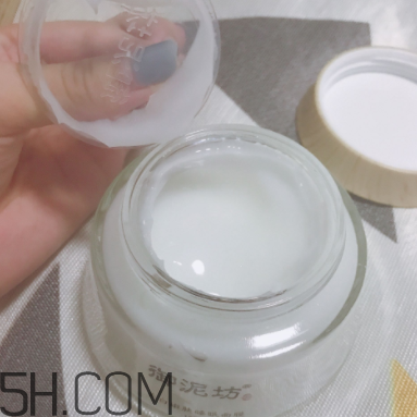 御泥坊美白面膜有效嗎？御泥坊美白面膜怎么樣？