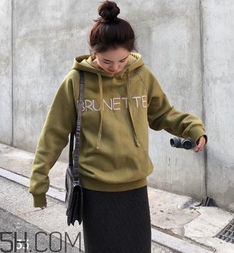 抓絨衛(wèi)衣會(huì)起球嗎？抓絨衛(wèi)衣是什么面料？