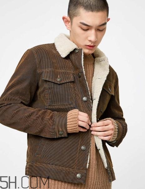 燈芯絨衣服會縮水嗎？燈芯絨衣服粘毛嗎？