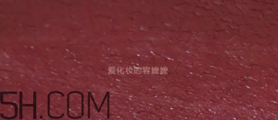 伊蒂之屋瓷光金管口紅怎么樣？愛(ài)麗小屋金管口紅好看嗎