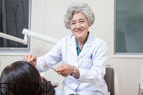 骨折是什么感覺？骨折是輕傷還是重傷？