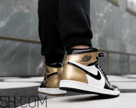 air jordan 1 top3黑金鴛鴦配色上腳效果好看嗎？