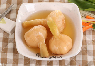 腌糖蒜用什么醋好？腌糖蒜必須用新蒜嗎