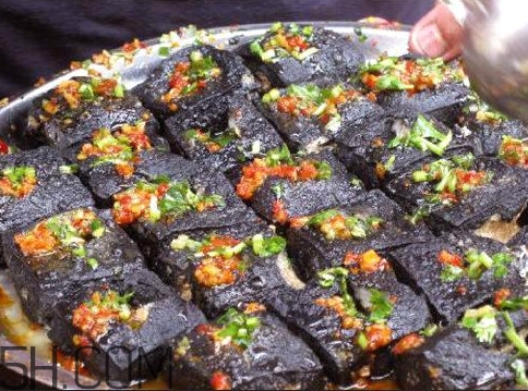 臭豆腐怎么炸才脆？臭豆腐怎么變黑的