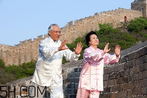 冬季老年人如何養(yǎng)生？老年人養(yǎng)生的注意事項(xiàng)是什么？