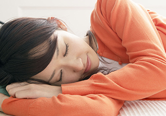 女人說(shuō)睡覺(jué)了什么意思？女人說(shuō)睡覺(jué)了怎么回復(fù)