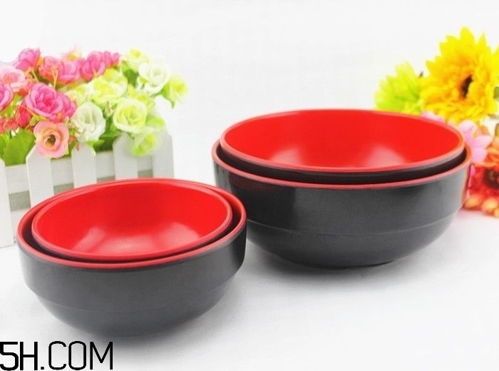 什么是仿瓷碗？仿瓷碗是塑料碗嗎？