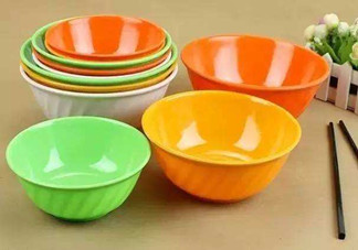 什么是仿瓷碗？仿瓷碗是塑料碗嗎？