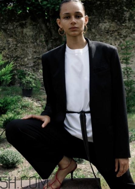 celine2018早春服裝系列好看嗎_款式有哪些？