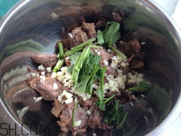 豬護(hù)心肉是什么肉？豬護(hù)心肉的做法有哪些？