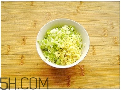蓮藕可以和豆腐一起吃嗎？蓮藕和豆腐一起吃有什么好處？