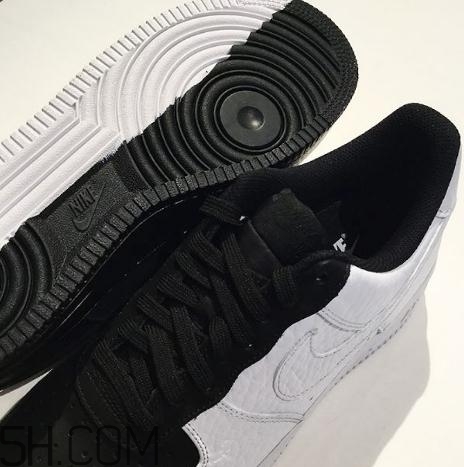 nike air force 1黑白陰陽配色在哪買_國內(nèi)會發(fā)售嗎？