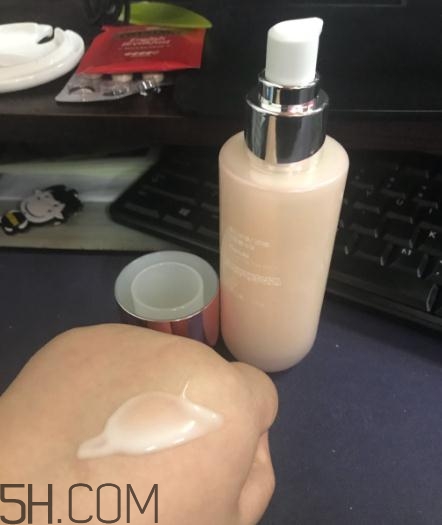 春紀(jì)新彈力嬌嫩菁華乳多少錢？春紀(jì)新彈力嬌嫩菁華乳專柜價格