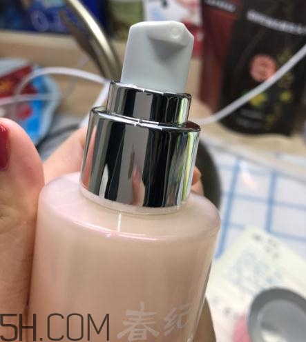 春紀(jì)新彈力嬌嫩菁華乳好用嗎？春紀(jì)新彈力嬌嫩菁華乳評(píng)測(cè)