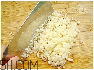 蓮藕可以和豆腐一起吃嗎？蓮藕和豆腐一起吃有什么好處？