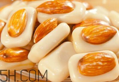 冬天容易長(zhǎng)胖嗎？是冬天容易長(zhǎng)胖還是夏天容易長(zhǎng)胖？