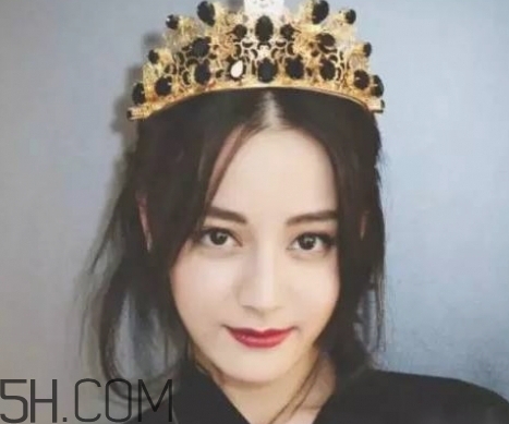 玫紅色口紅配什么眼影？玫紅色口紅眼影顏色搭配