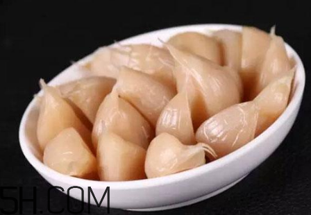 大蒜泡冰糖怎么做？大蒜泡冰糖真的能治腎虛嗎？