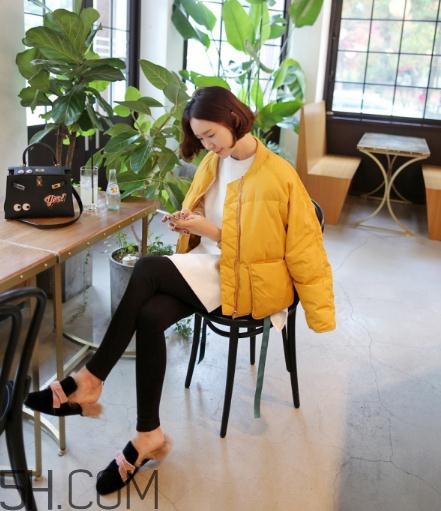 黃色棉服怎么搭配？黃色棉襖搭配圖片