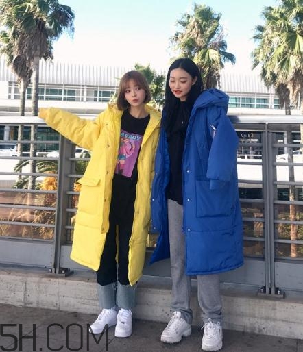 藍(lán)色棉襖配什么褲子？藍(lán)色棉服搭配褲子圖片