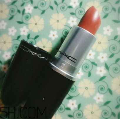 mac velvet teddy質(zhì)地干嗎？mac velvet teddy適合黃皮嗎