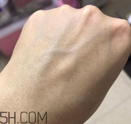 春紀(jì)咖啡醒膚緊致乳好用嗎？春紀(jì)咖啡醒膚緊致乳評(píng)測(cè)