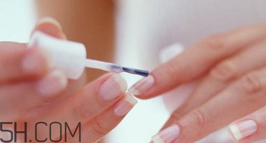 光療甲和水晶甲哪個(gè)好？什么是水晶甲？