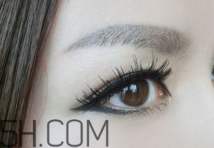 怎么紋美瞳線好看？紋美瞳線的危害