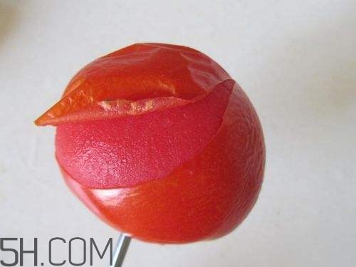 如何快速給西紅柿去皮？西紅柿怎么去皮比較快？