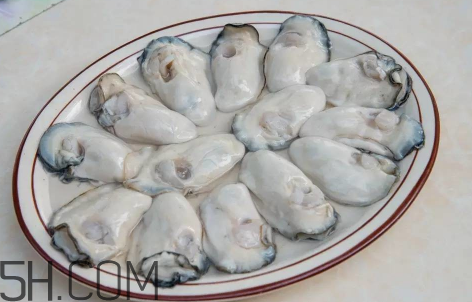 如何挑選活的生蠔？生蠔怎么吃圖解