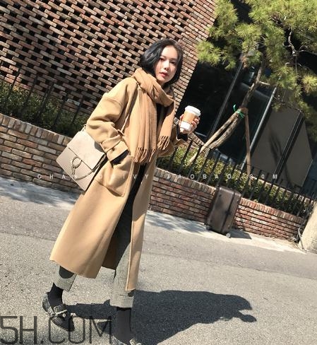雙面呢大衣會掉毛嗎？雙面呢大衣掉毛怎么辦？